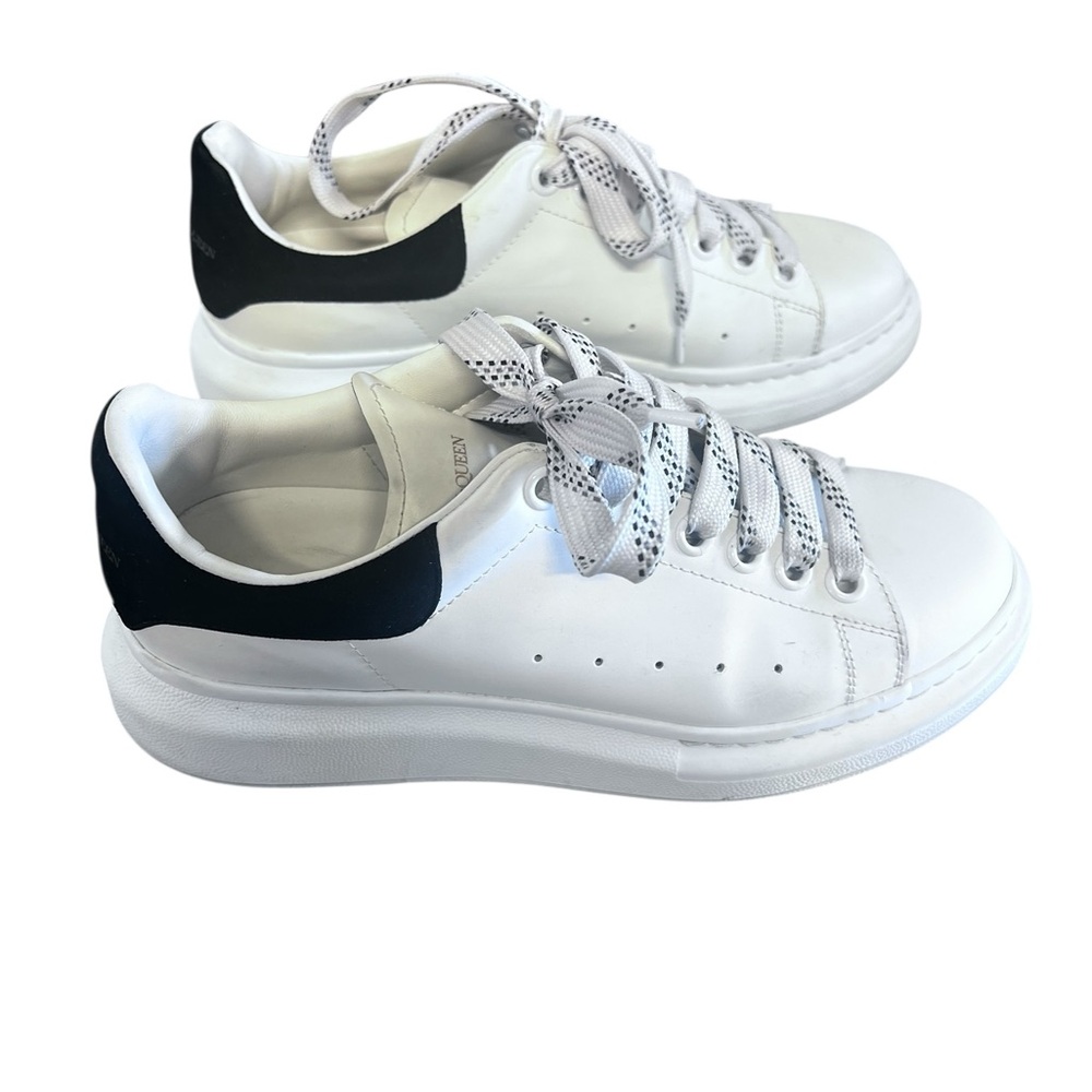 Alexander McQueen size 39 sneaker
